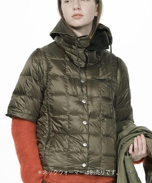 TAION（タイオン）の「TAION EXTRA / クルーネックインナーダウンセット WOMENS（ダウンジャケット/コート・レディース・グレー/カーキ/オリーブ/ホワイト/ブラック/ネイビー/ピンク/オレンジ・X-LARGE/SMALL/MEDIUM/LARGE）」の11枚目の写真
