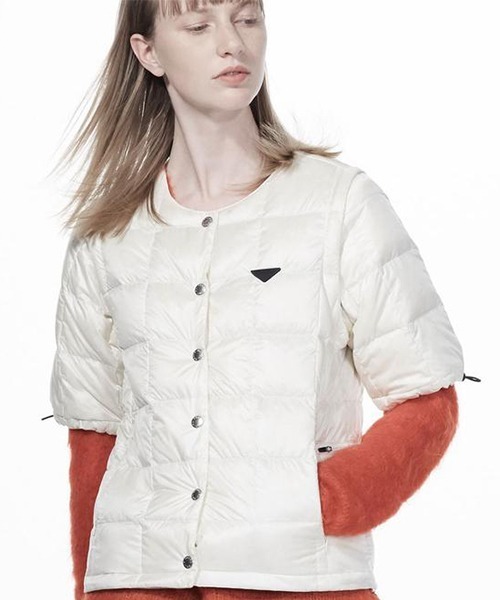 TAION（タイオン）の「TAION EXTRA / クルーネックインナーダウンセット WOMENS（ダウンジャケット/コート・レディース・グレー/カーキ/オリーブ/ホワイト/ブラック/ネイビー/ピンク/オレンジ・X-LARGE/SMALL/MEDIUM/LARGE）」の9枚目の写真