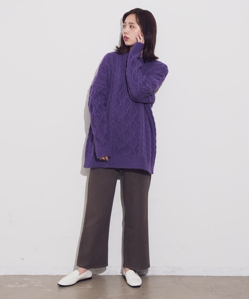 Aunt Marie's(アントマリーズ)の「AUNT MARIE'S クルーネックケーブルニット(ニット/セーター・レディース・チャコールグレー/パープル/ブラウン/ナチュラル・FREE)」の19枚目の写真