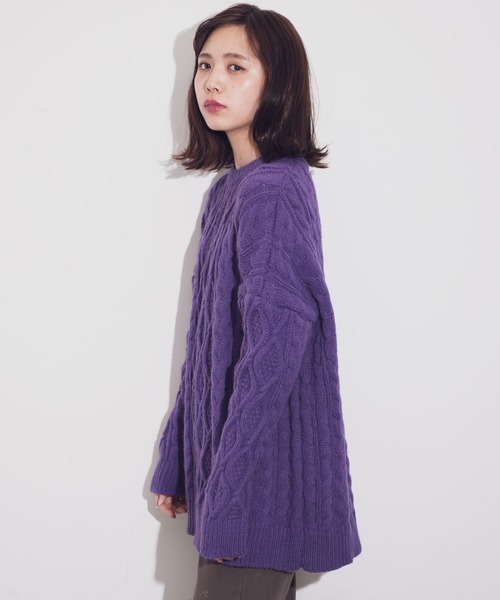 Aunt Marie's(アントマリーズ)の「AUNT MARIE'S クルーネックケーブルニット(ニット/セーター・レディース・チャコールグレー/パープル/ブラウン/ナチュラル・FREE)」の22枚目の写真