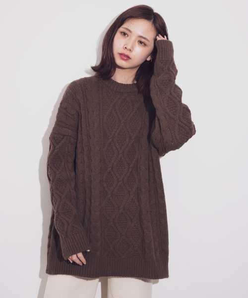 Aunt Marie's(アントマリーズ)の「AUNT MARIE'S クルーネックケーブルニット(ニット/セーター・レディース・チャコールグレー/パープル/ブラウン/ナチュラル・FREE)」の16枚目の写真