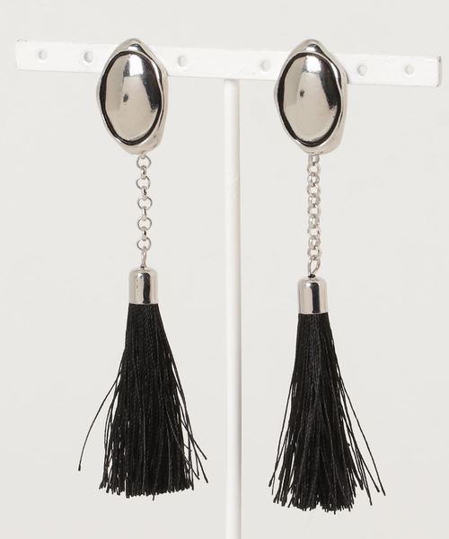 WEGO（ウィゴー）の「WEGO/タッセルメタルイヤリング（イヤリング・レディース・ベージュ/ブラック・FREE）」の6枚目の写真