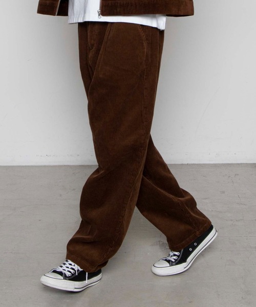 WEGO(ウィゴー)の「WEGO/コーデュロイワイドパンツ(スラックス・メンズ・ブラック/ブラウン/アイボリー/パープル系その他・MEDIUM/LARGE)」の4枚目の写真