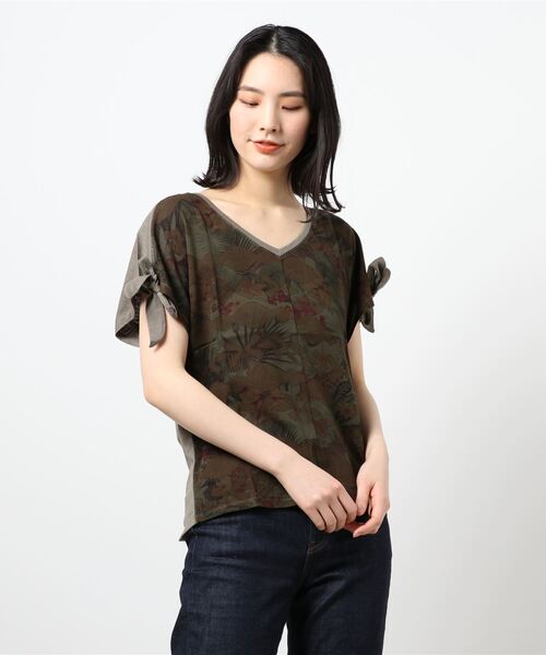 Desigual(デシグアル)の「Tシャツ半袖 STATEN ISLAND(Tシャツ/カットソー・レディース・グリーン・2L/SS/S/M/L)」の11枚目の写真