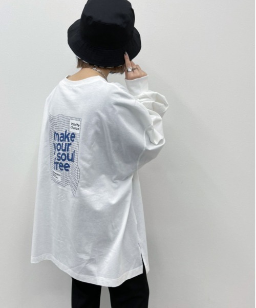apres jour mignon(アプレジュールミニョン)の「アソートスリットロンT2【ZOZOTOWN限定アイテム】(Tシャツ/カットソー・レディース・ブラック系その他2/ホワイト系その他/ブラック系その他/その他/オフホワイト/ブラック/ホワイト系その他2/アイボリー/ホワイト系その他3/クリーム・フリー/X-LARGE)」の5枚目の写真