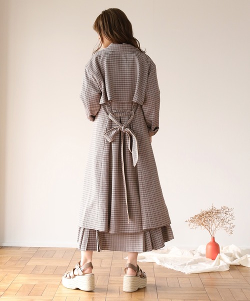 Cherie chuu(シェリーチュウ)の「【Cherie chuu】パイピングベルトトレンチコート(トレンチコート・レディース・ベージュ/モカ/チェック・FREE)」の10枚目の写真