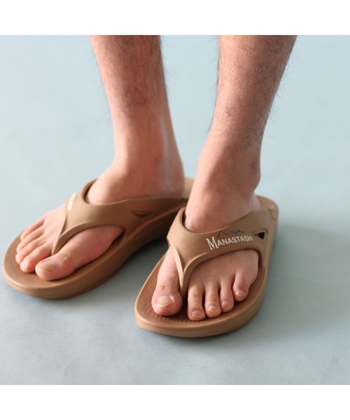 OOFOS（ウーフォス）の「OOFOS × MANASTASH/ウーフォス × マナスタッシュ　OOriginal for MANASTASH（サンダル・メンズ・ブラック/ベージュ・23/24/25/26/27/28/29）」の18枚目の写真