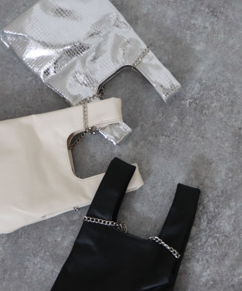 archives（アルシーヴ）の「チェーンショルダーショップバッグ（ショルダーバッグ・レディース・ブラック/シルバー/アイボリー・FREE）」の11枚目の写真