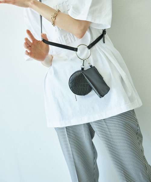 VACANCY(ヴァカンシー)の「リングマルチショルダーバッグ(ショルダーバッグ・レディース・ブラック/シルバー/ライトベージュ・FREE)」の17枚目の写真