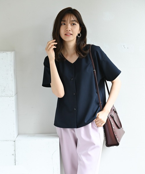 Rewde(ルゥデ)の「【スタイリストコラボ商品・TV着用】 リネンライクブラウス(1R13-05144)(シャツ/ブラウス・レディース・ベージュ/ネイビー/カーキ/オレンジ・M)」の3枚目の写真