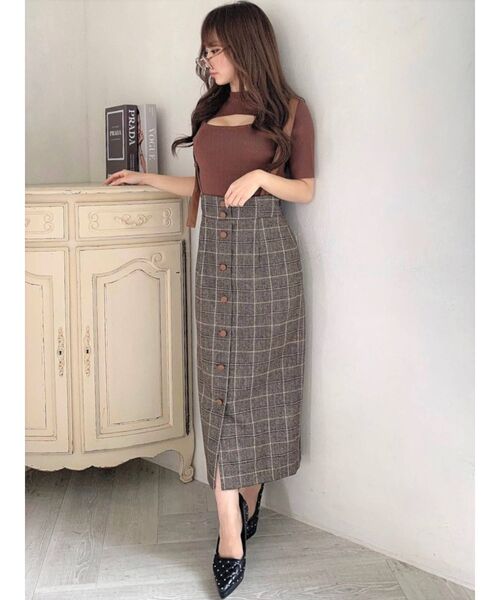 RESEXXY（リゼクシー）の「ショルダー合皮スカート（スカート・レディース・ブラック/アイボリー/その他1・FREE）」の3枚目の写真