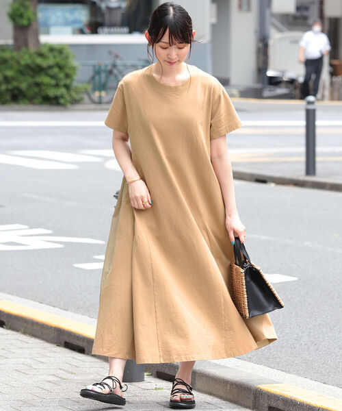 Ray BEAMS（レイビームス）の「Ray BEAMS / バック ギャザー キリカエ ワンピース（ワンピース・レディース・ブラック/ダークブラウン/ベージュ・ONE SIZE）」の14枚目の写真