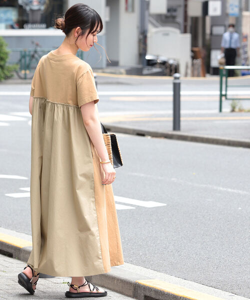 Ray BEAMS（レイビームス）の「Ray BEAMS / バック ギャザー キリカエ ワンピース（ワンピース・レディース・ブラック/ダークブラウン/ベージュ・ONE SIZE）」の18枚目の写真