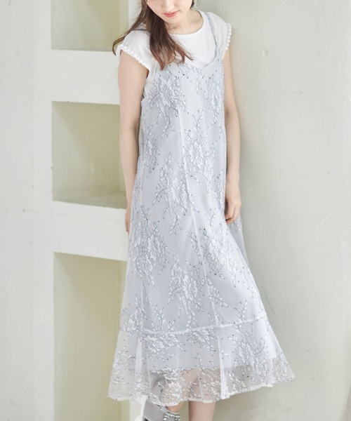 tocco closet(トッコ クローゼット)の「パフスリーブリブカットソー×バックレースアップデザインレースキャミワンピースのセット(ワンピース・レディース・ベージュ系その他/グレー系その他・M)」の10枚目の写真