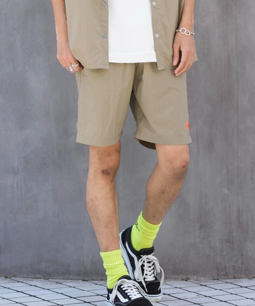 UNIVERSAL OVERALL(ユニバーサルオーバーオール)の「【UNIVERSAL OVERALL】PACKABLE SHORTS U2123602(その他パンツ・メンズ・ブラック/サックスブルー/ベージュ/パープル・MEDIUM/SMALL/LARGE)」の18枚目の写真
