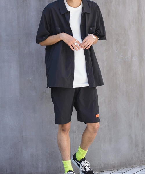 UNIVERSAL OVERALL(ユニバーサルオーバーオール)の「【UNIVERSAL OVERALL】PACKABLE SHORTS U2123602(その他パンツ・メンズ・ブラック/サックスブルー/ベージュ/パープル・MEDIUM/SMALL/LARGE)」の16枚目の写真