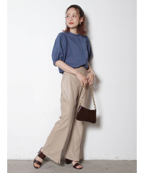 THE DAYZ TOKYO（ザデイズトーキョー）の「【THE DAYZ TOKYO】バンドカラーボリュームスリーブブラウス（シャツ/ブラウス・レディース・ブラック/オフホワイト/ブルー・SMALL/MEDIUM）」の18枚目の写真