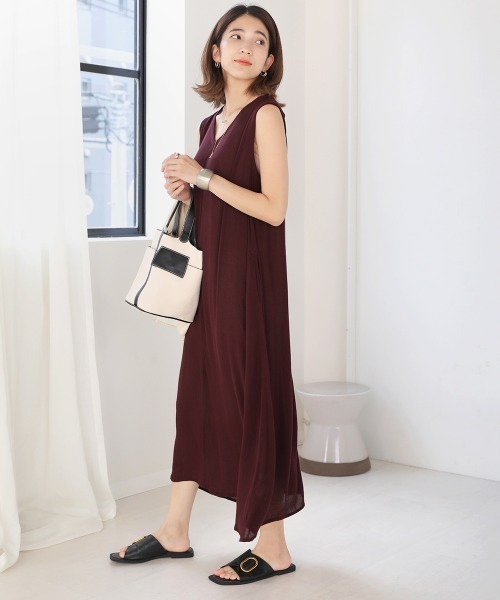 Bou Jeloud(ブージュルード)の「レーヨンクレープ2WAYフレアワンピース(ワンピース・レディース・ブラック/ブラウン/カーキ/ラベンダー・38)」の3枚目の写真