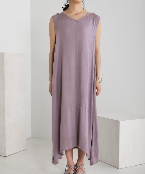 Bou Jeloud(ブージュルード)の「レーヨンクレープ2WAYフレアワンピース(ワンピース・レディース・ブラック/ブラウン/カーキ/ラベンダー・38)」の15枚目の写真