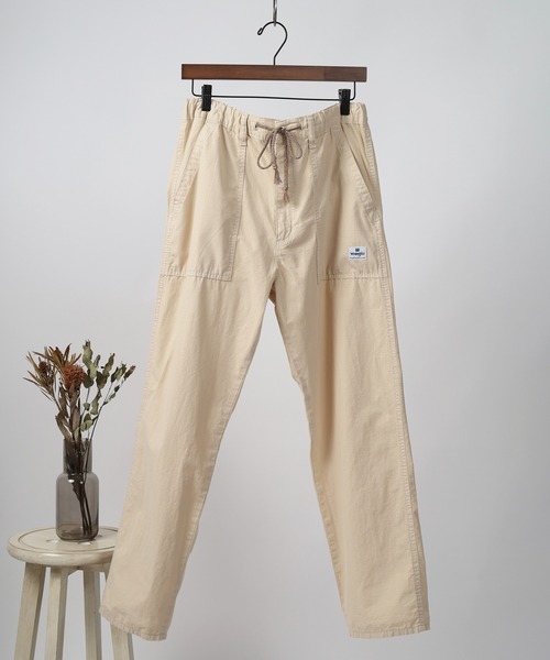 Wrangler(ラングラー)の「【Wrangler/ラングラー】イージーベイカーパンツ/コットンリネン/カラーパンツ(チノパンツ・メンズ・ブラック/アイボリー・S/M/L/XL)」の1枚目の写真