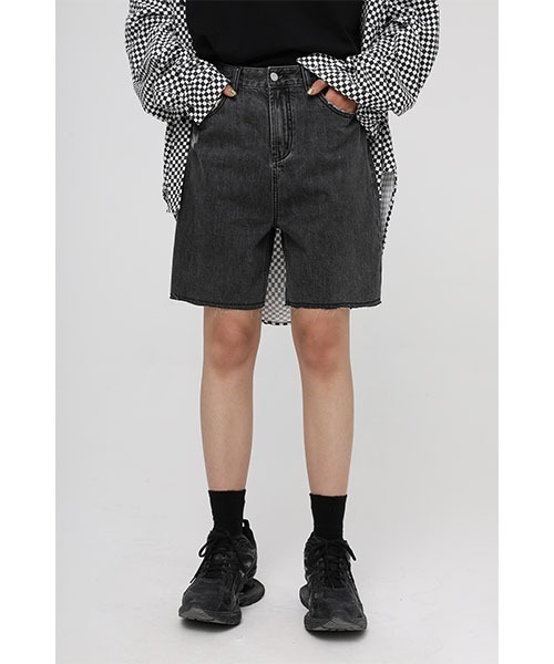 MASONPRINCE(メイソンプリンス)の「【MASONPRINCE】Hem damage denim shorts NDK1904(その他パンツ・メンズ・ライトブルー/ブラック/ブルー/ダークグレー・S/M/L/XL)」の2枚目の写真