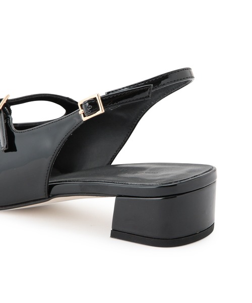 MADEMOISELLE ROPE'（マドモアゼル ロペ）の「スクエアトゥメリージェーンパンプス（パンプス・レディース・ブラック/オフホワイト・36.5/37.5/35.5）」の5枚目の写真