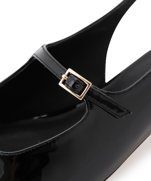 MADEMOISELLE ROPE'（マドモアゼル ロペ）の「スクエアトゥメリージェーンパンプス（パンプス・レディース・ブラック/オフホワイト・36.5/37.5/35.5）」の6枚目の写真