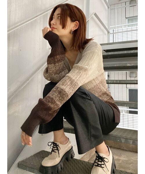 EMODA(エモダ)の「ワイドボリュームローファー(ローファー・レディース・アイボリー/ブラック・SMALL/MEDIUM/LARGE)」の22枚目の写真