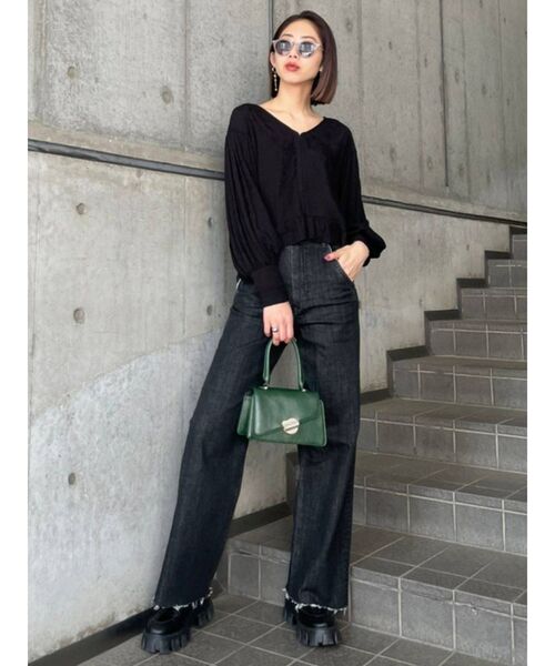 EMODA(エモダ)の「ワイドボリュームローファー(ローファー・レディース・アイボリー/ブラック・SMALL/MEDIUM/LARGE)」の4枚目の写真