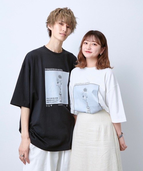 JUNRED（ジュンレッド）の「tai x JUNRed モノトーンフラワーアートビッグT（Tシャツ/カットソー・メンズ・ブラック/ブルーグレー/ホワイト・FREE/M/L/S）」の7枚目の写真