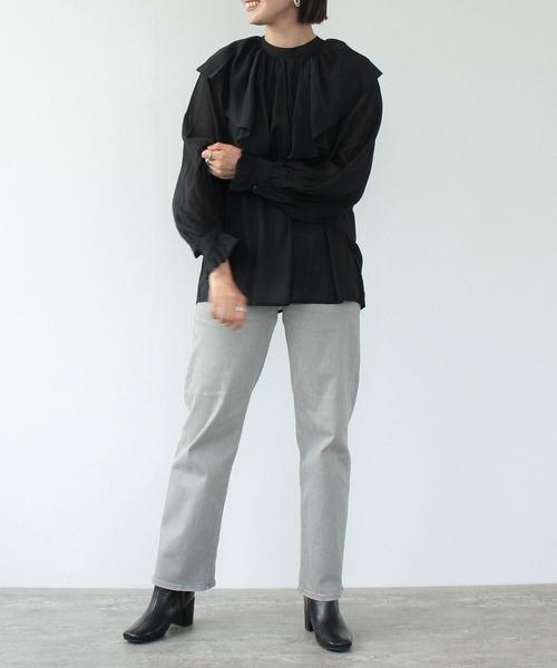 TITE IN THE STORE（ティテ　インザ　ストア）の「前後2WAY取り外しラージフリルカラー長袖ブラウス（シャツ/ブラウス・レディース・ブラック/グレー/グリーン・38）」の18枚目の写真