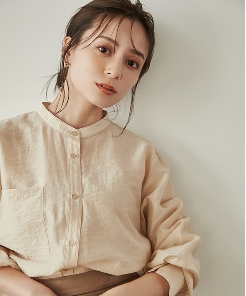 美品　アニュアンス　スタンドカラーシャツ アニュアンス anuans スタンダードシャツ （LIGHT GREY） -靴