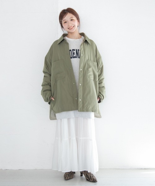 LOWRYS FARM(ローリーズファーム)の「エアサーマルシャツジャケット 953279(ミリタリージャケット・レディース・アイボリー/ブラック/グリーン・FREE)」の6枚目の写真