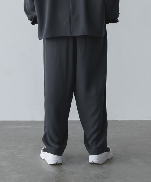 melt.（メルト）の「melt. - ハイドレープリラックスワイドテーパードイージーパンツ（その他パンツ・メンズ・チャコールグレー/ライトグレー・SMALL/MEDIUM/LARGE）」の18枚目の写真