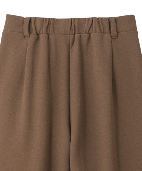 GeeRA（ジーラ）の「センターピンタックフレアーパンツ（その他パンツ・レディース・モカ/アイボリー・LARGE/SMALL/MEDIUM）」の7枚目の写真