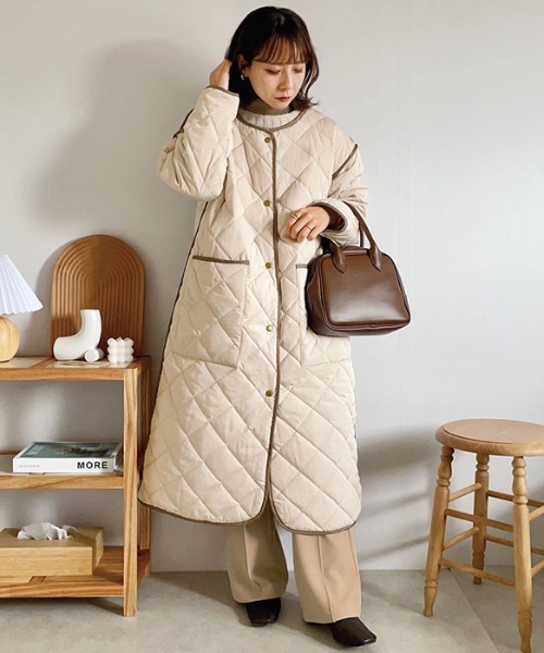 GeeRA（ジーラ）の「センターピンタックフレアーパンツ（その他パンツ・レディース・モカ/アイボリー・LARGE/SMALL/MEDIUM）」の6枚目の写真