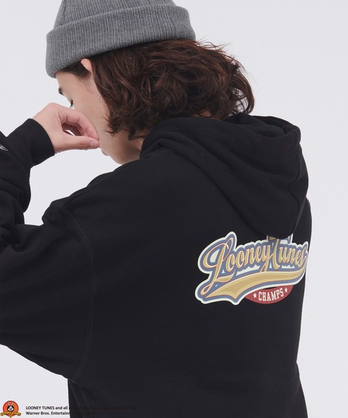 Tom&Jerry(トムアンドジェリー)の「【DISCUS ATHLETIC×TOM AND JERRY/LOONEY TUNES】ディスカスアスレチック×トムとジェリー/ルーニー・テューンズ ビッグシルエット裏毛プルオーバーパーカー(パーカー・メンズ・ブラック系その他/ベージュ/ホワイト系その他3/ホワイト系その他/ブルー/ホワイト系その他2/グリーン/ベージュ系その他/チャコールグレー/スミクロ/ブラック/アイボリー・M/L)」の8枚目の写真