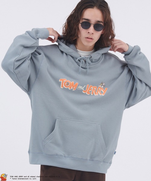 Tom&Jerry(トムアンドジェリー)の「【DISCUS ATHLETIC×TOM AND JERRY/LOONEY TUNES】ディスカスアスレチック×トムとジェリー/ルーニー・テューンズ ビッグシルエット裏毛プルオーバーパーカー(パーカー・メンズ・ブラック系その他/ベージュ/ホワイト系その他3/ホワイト系その他/ブルー/ホワイト系その他2/グリーン/ベージュ系その他/チャコールグレー/スミクロ/ブラック/アイボリー・M/L)」の12枚目の写真