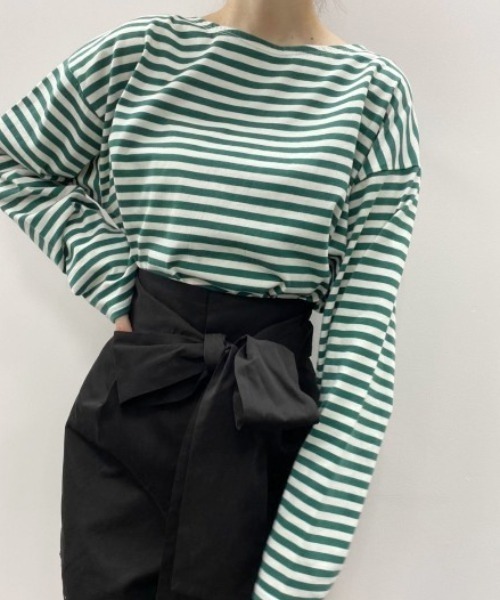 one after another NICE CLAUP（ワンアフターアナザーナイスクラップ）の「ルーズなシルエットでこなれ感を。ゆったりボーダーロンT（Tシャツ/カットソー・レディース・ブラック系その他/グリーン系その他/イエロー系その他/ピンク系その他・FREE）」の3枚目の写真