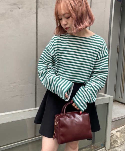 one after another NICE CLAUP（ワンアフターアナザーナイスクラップ）の「ルーズなシルエットでこなれ感を。ゆったりボーダーロンT（Tシャツ/カットソー・レディース・ブラック系その他/グリーン系その他/イエロー系その他/ピンク系その他・FREE）」の11枚目の写真