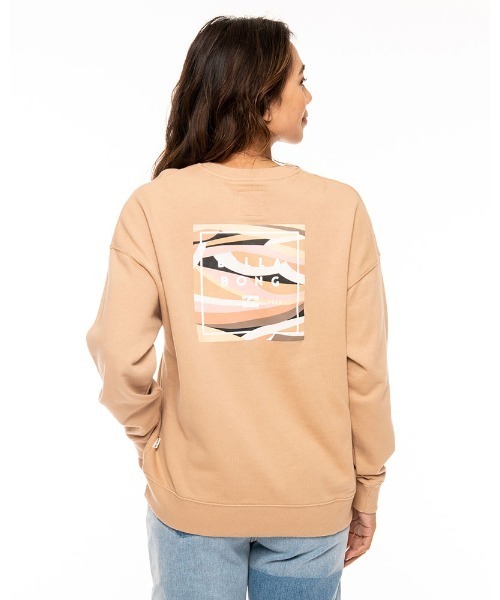 BILLABONG（ビラボン）の「BILLABONG レディース  SQUARE PATTERN LOGO トレーナー  【2021年秋冬モデル】/ビラボンレディーススウェット（スウェット・レディース・ブラック/オフホワイト/ベージュ・MEDIUM/LARGE）」の8枚目の写真