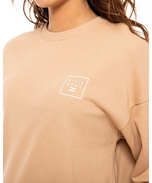 BILLABONG（ビラボン）の「BILLABONG レディース  SQUARE PATTERN LOGO トレーナー  【2021年秋冬モデル】/ビラボンレディーススウェット（スウェット・レディース・ブラック/オフホワイト/ベージュ・MEDIUM/LARGE）」の10枚目の写真