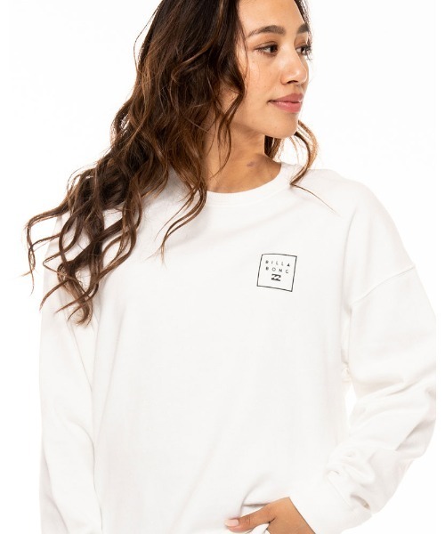 BILLABONG（ビラボン）の「BILLABONG レディース  SQUARE PATTERN LOGO トレーナー  【2021年秋冬モデル】/ビラボンレディーススウェット（スウェット・レディース・ブラック/オフホワイト/ベージュ・MEDIUM/LARGE）」の19枚目の写真