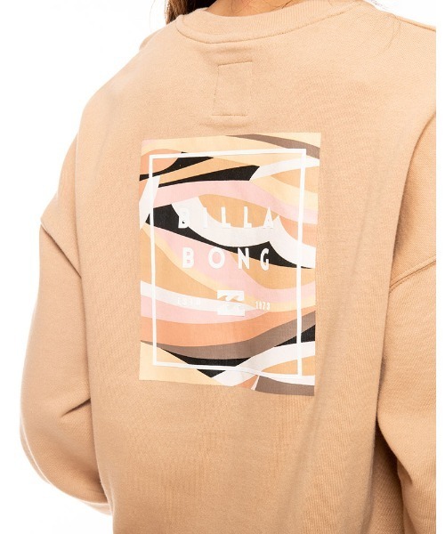 BILLABONG（ビラボン）の「BILLABONG レディース  SQUARE PATTERN LOGO トレーナー  【2021年秋冬モデル】/ビラボンレディーススウェット（スウェット・レディース・ブラック/オフホワイト/ベージュ・MEDIUM/LARGE）」の21枚目の写真
