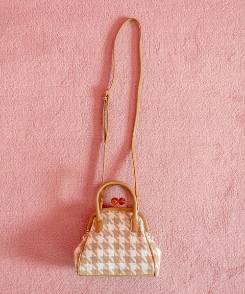 OLIVE des OLIVE（オリーブデオリーブ）の「べっ甲ガマ口バッグ（ショルダーバッグ・レディース・ダークブラウン/ベージュ/ブラック・FREE）」の3枚目の写真