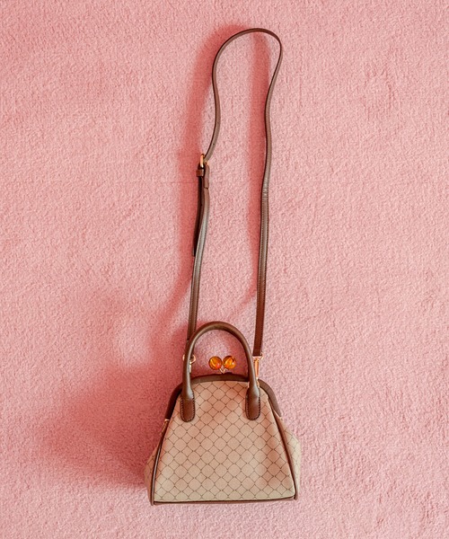 OLIVE des OLIVE（オリーブデオリーブ）の「べっ甲ガマ口バッグ（ショルダーバッグ・レディース・ダークブラウン/ベージュ/ブラック・FREE）」の6枚目の写真