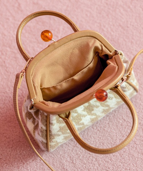 OLIVE des OLIVE（オリーブデオリーブ）の「べっ甲ガマ口バッグ（ショルダーバッグ・レディース・ダークブラウン/ベージュ/ブラック・FREE）」の9枚目の写真