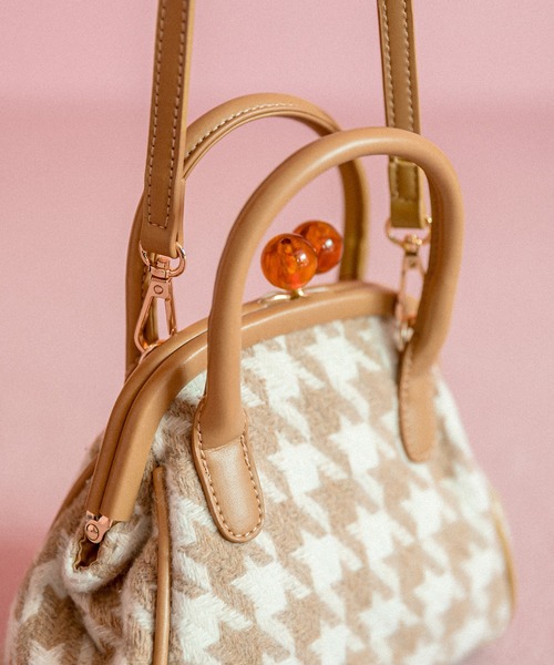 OLIVE des OLIVE（オリーブデオリーブ）の「べっ甲ガマ口バッグ（ショルダーバッグ・レディース・ダークブラウン/ベージュ/ブラック・FREE）」の10枚目の写真