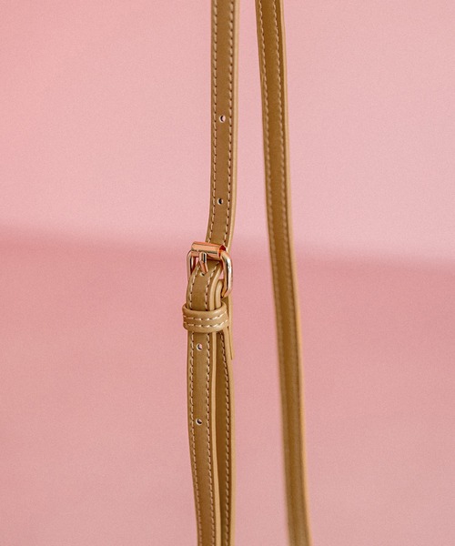 OLIVE des OLIVE（オリーブデオリーブ）の「べっ甲ガマ口バッグ（ショルダーバッグ・レディース・ダークブラウン/ベージュ/ブラック・FREE）」の11枚目の写真