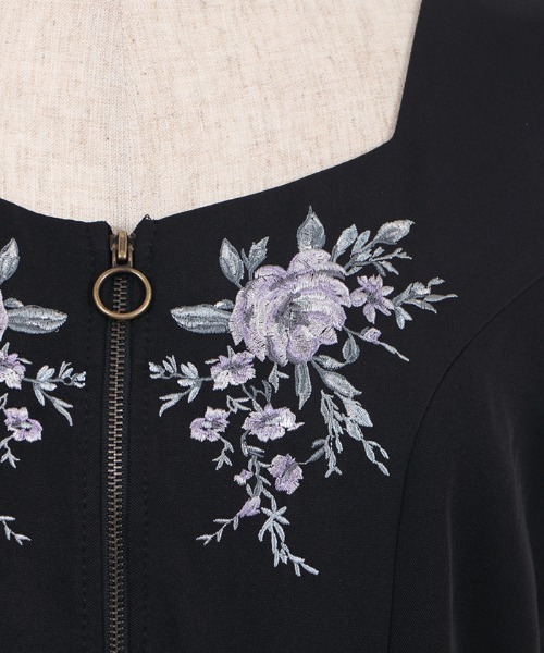 axes femme(アクシーズファム)の「刺繍入サイドチュールJSK(ジャンパースカート・レディース・ワイン/ブラック/ラベンダー・MEDIUM)」の22枚目の写真